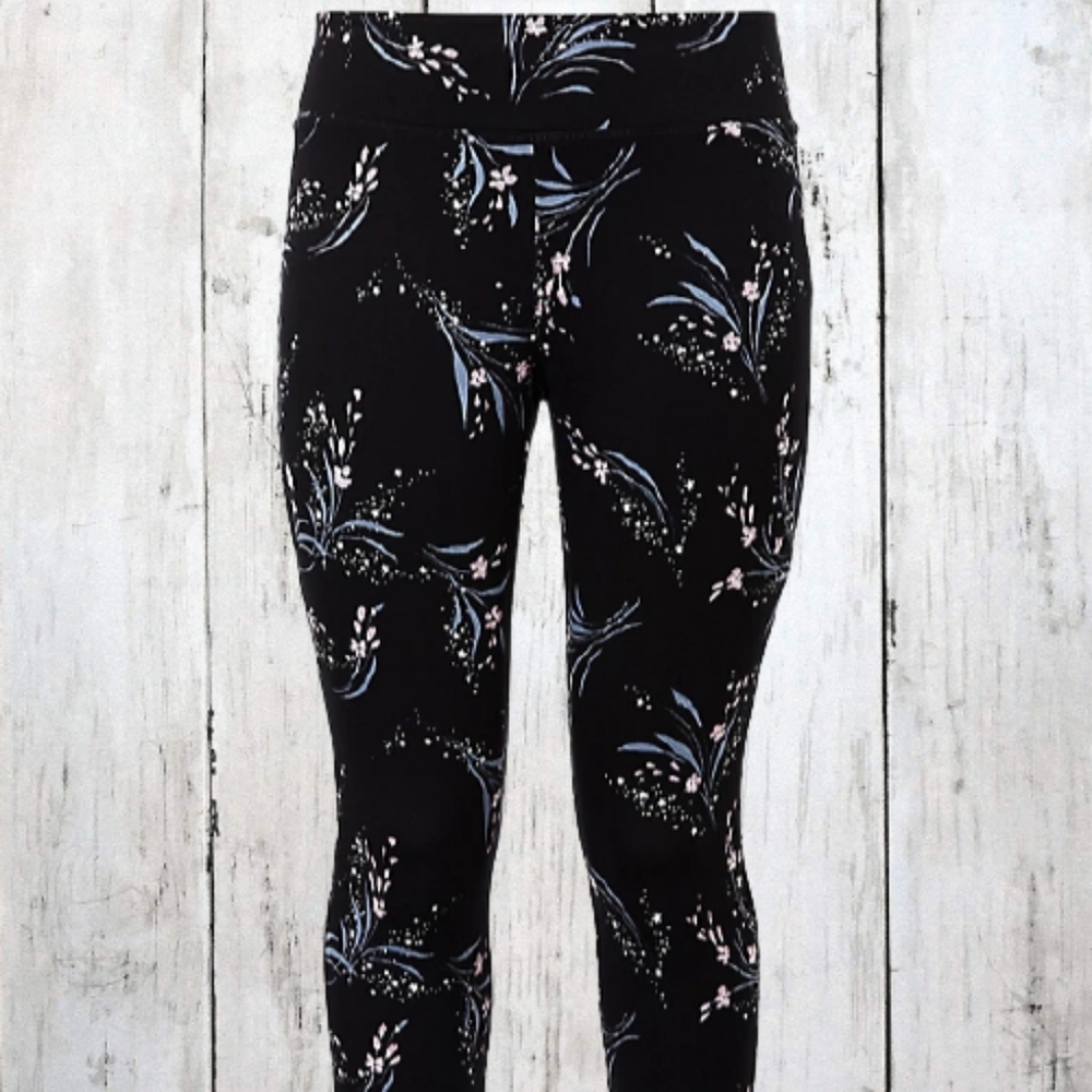 Torrid Floral Black Pants Size 3X - Picture 2 of 5